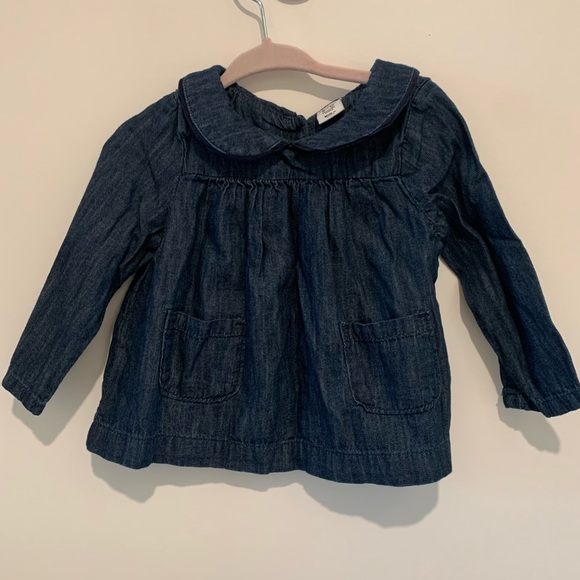 Gap Denim shirt with buttons down the back. Size 6-12 months. - Picture 1 of 3
